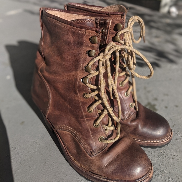 FRYE Lucy Lace Up Boot - Picture 6 of 9